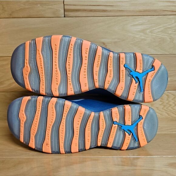 Air Jordan 10 Retro GS Size 5 Youth Bobcats Wolf Grey Basketball Shoe 310806-026 - Picture 4 of 13